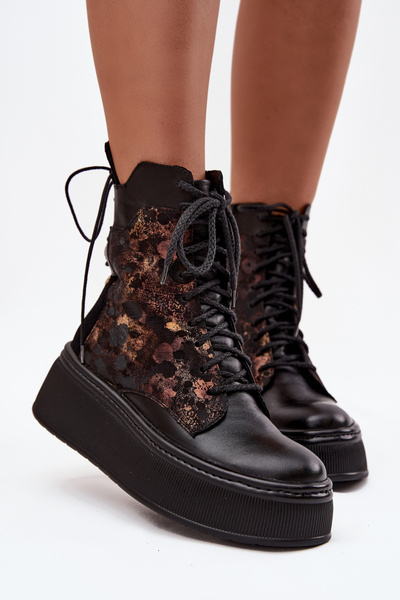 Kožené semišové boty na platformě zateplené černé 06565-01