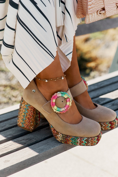 Semišové Čerpadla S Pletením Na Podpatku A Platformě 06839-04 Maciejka Béžové