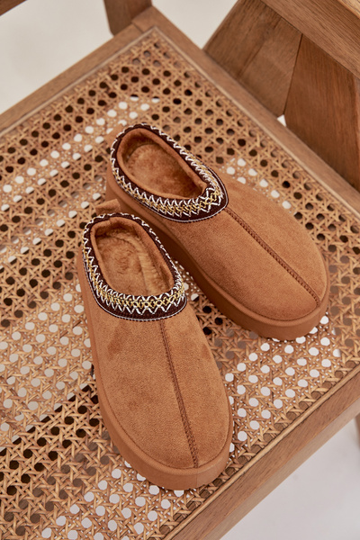 Dětské juniorská sněhule s výšivkou na platformě Camel Jolisse