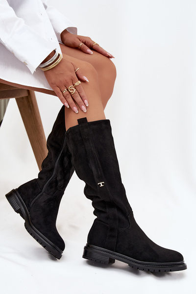 Dámské kozačky s teplou podšívkou na rovné podrážce ekologický semiš černé Delyssa