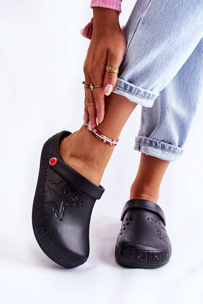 Dámské světlé pantofle Big Star II275001 Černá