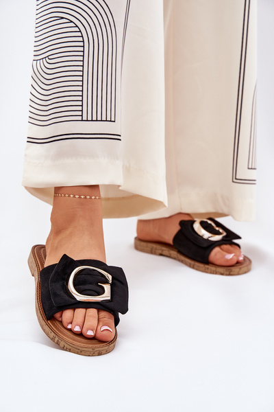 Plné Dámské Sandály S Ozdobným Detalem Černé Nellodra