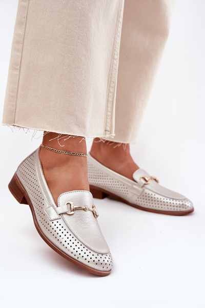 Kožené dámské mokasíny se zdobením na plochém podpatku S.Barski LR51-594 stříbrné