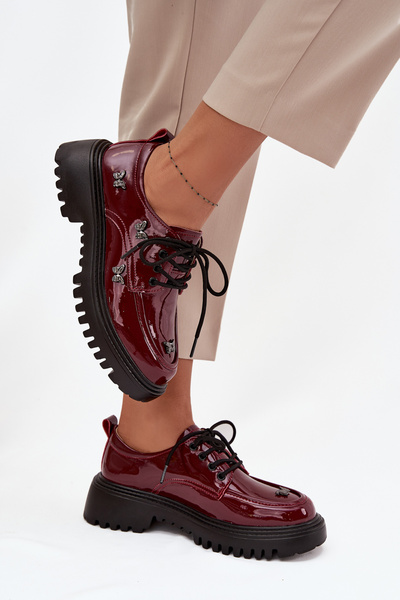 Lakované kožené dámské polobotky s přezkami Artiker 57C0336 bordó