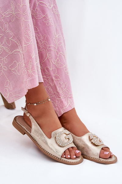 Dámské sandály na plochém podpatku s ozdobným detailem S.Barski KV51-080 zlaté