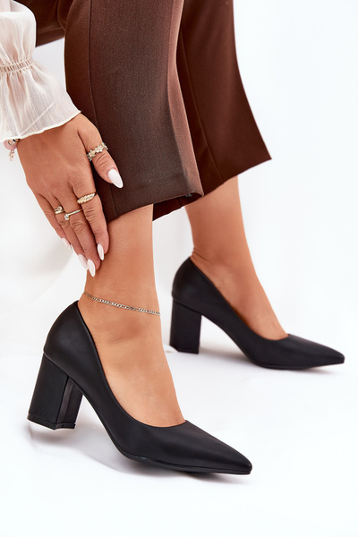 Dámské Lodičky Na Podpatku Se Špičatou Špičkou Černé Deonira