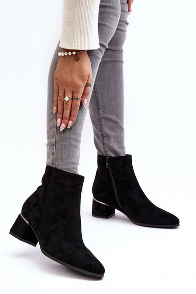 Dámské Zvířecí Kožené Boty Na Podpatku Černé Mebassa 