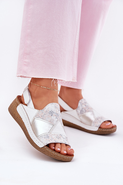 Dámské Kožené Sandály Na Klínu S Pletením Maciejka L7067-11 Bílé