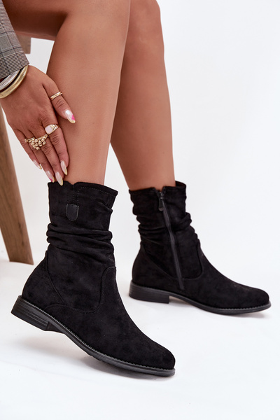 Dámské zateplené kotníkové boty Krisia béžové barvy s volánkovým svrškem a plochým podpatkem