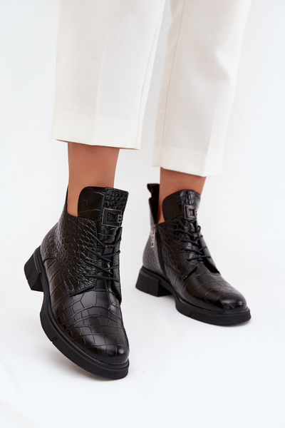 Kožené kotníkové boty s dekorativním ražením Oteplené Vinceza 66815 Černé