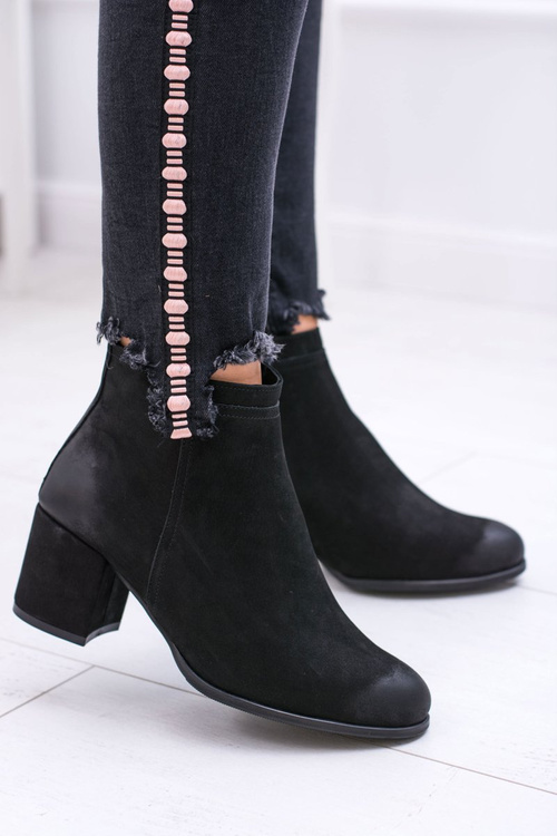 Dámské černé kožené kotníkové boty Nicole