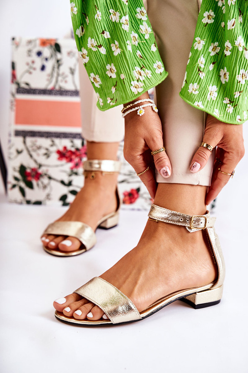 Dámske kožené sandále Zlatého Shanley