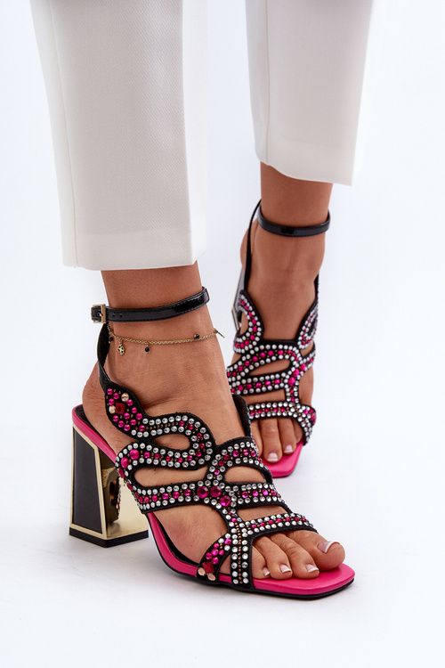 Ozdobené Dámske Sandále Na Pätku D&A CR952 Čierne