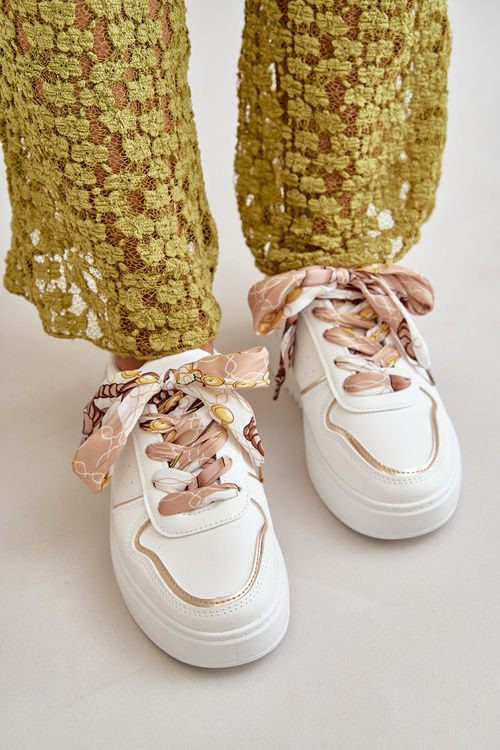 Dámske Tenisky Na Platforme S Dekoratívnym Šnurovaním Biely Mistra