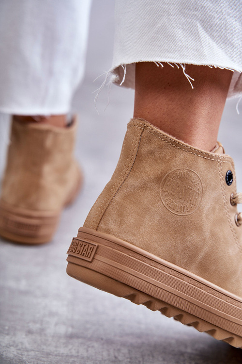 Dámske tenisky s veľkou hviezdou High Izolované Camel GG274072