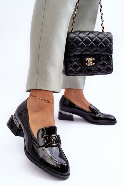 Lakované polobotky mokasíny na podpatku černé Sakina