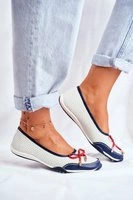 Bílá || Odstíny červené