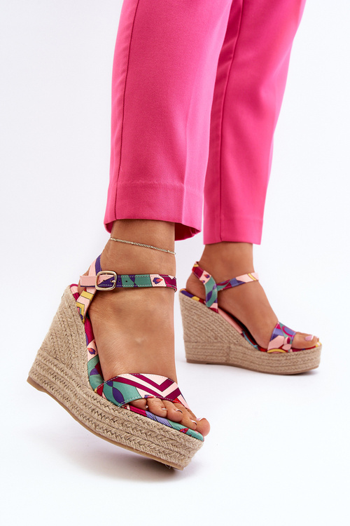 Vzorované sandály na klíně z proutěného proužku v multikolorovém Anihazra