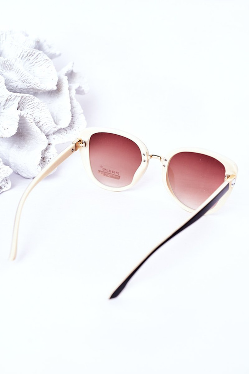 Slnečné okuliare motýľa hnedo-beige