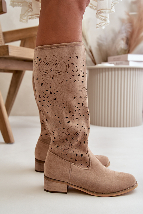 Priehľadné dámske čižmy na nízkom opätku z ekozamša so zipsom tmavobežové Orchides