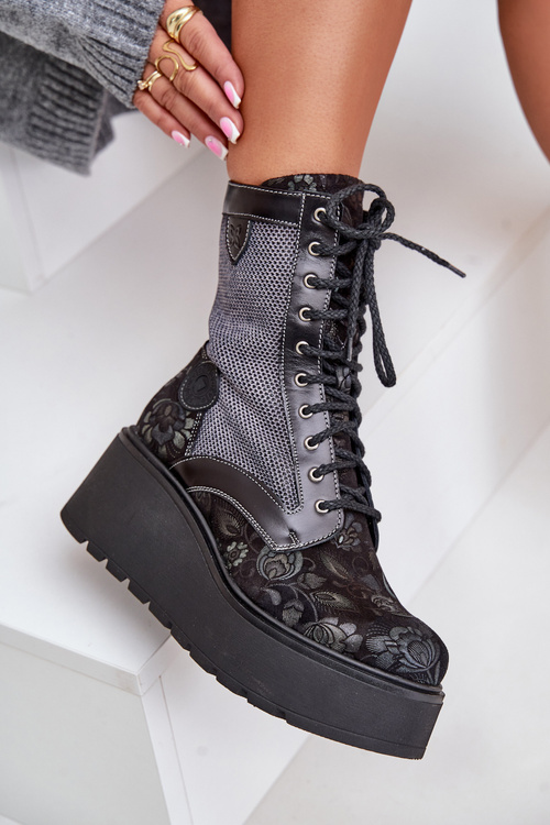 Kožené Čižmy Na Platforme A Klíne S Vzorovaným Zvrškom Maciejka 06720-01 Čierne