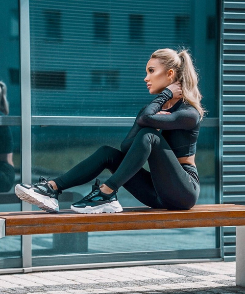 Dámská Sportovní Obuv Tlustou Podrážkou Černé HighStep