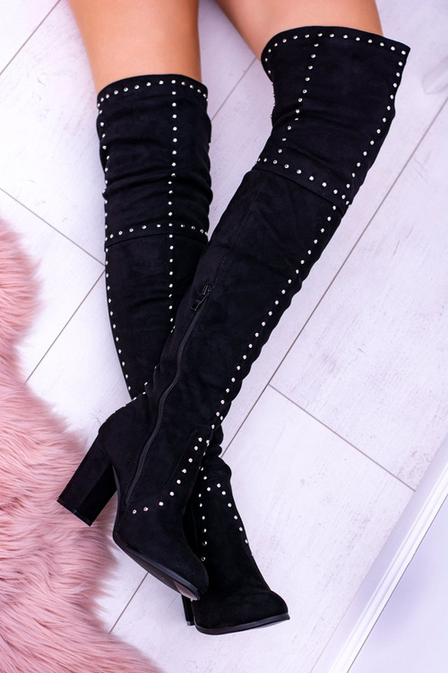 Čierne semišové topánky nad kolenom mušketierov