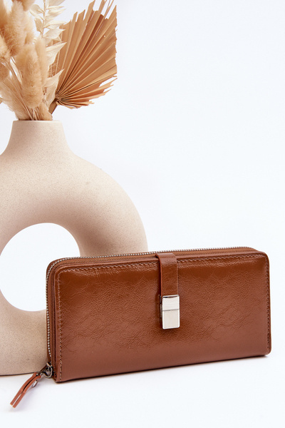 Dámska lakovaná magnetová peňaženka