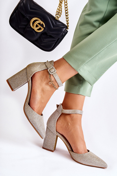 Lesklé lodičky Na Baru zlate Amira