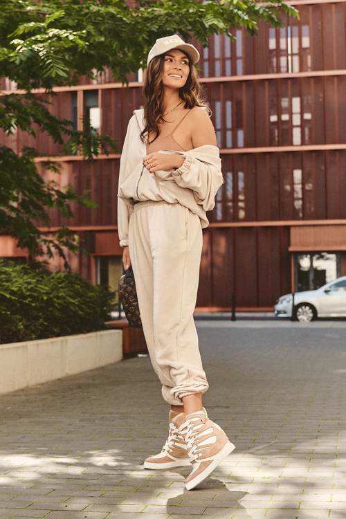 Kožené Botky Na Koturnu Šněrovací Bežové Amria