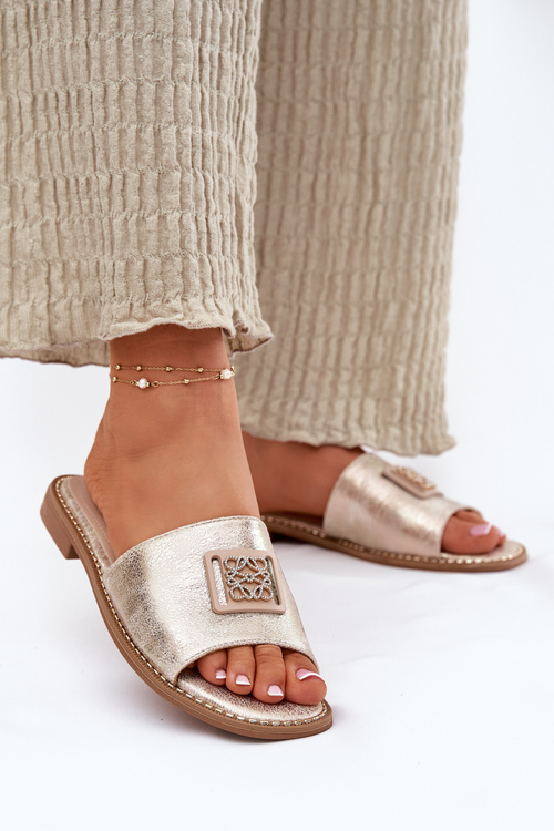 Dámské Sandály Na Plochém Podpatku S Ozdobou KV51-089 Zlaté