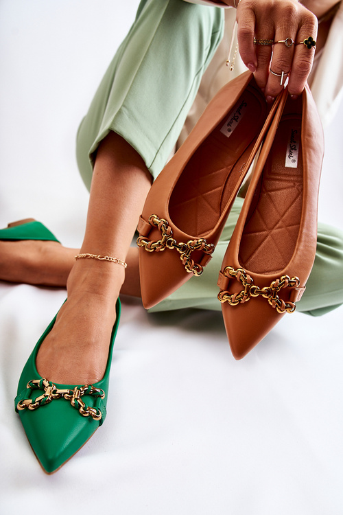 Dámske kožené baleríny s dekoráciou Camel Carlos