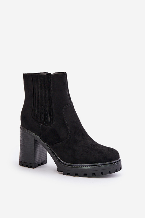 Boty na podpatku z eko semiše černé Mesiella