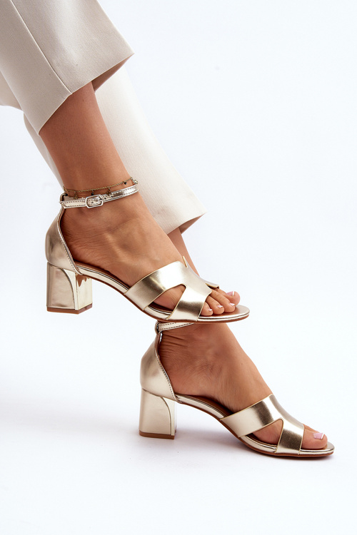 Dámske sandále na opätku so zlatým podpätkom Irivana