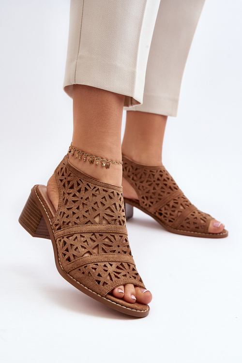 Hnedé sandále na vysokom opätku s výrezom Serapina