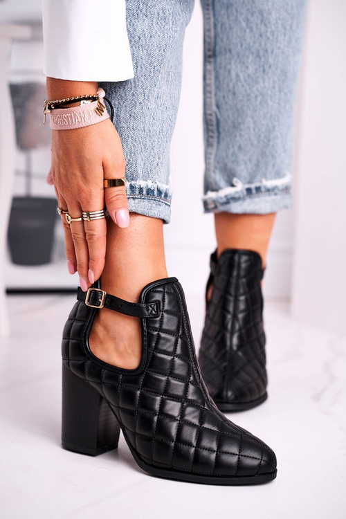 Dámské Kotníkové Boty Na Podpatku s Výřezy Černé Dreams