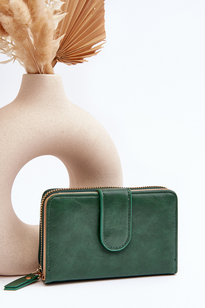Dámská peněženka z ekokůže tmavě zelená Risuna