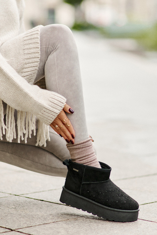 Sněhule se zdobením na platformě Big Star OO274A105 černé