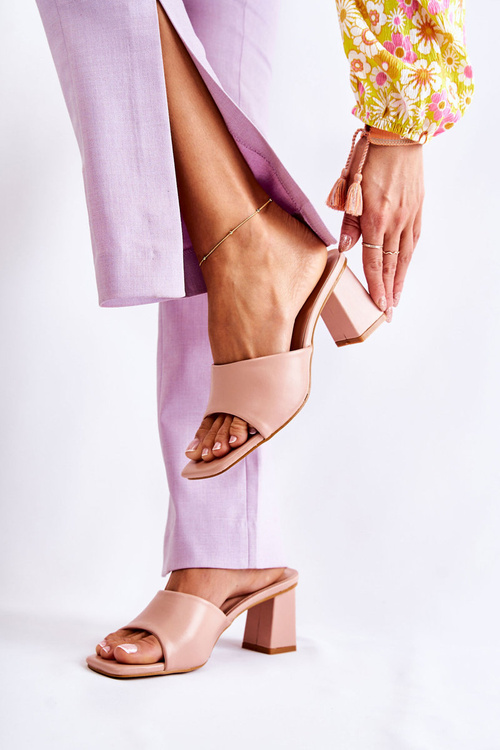 Kožené klasické pantofle na vysokém podpatku Nude Talena