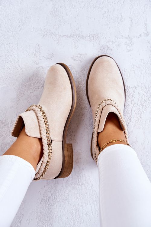 Semišové topánky s reťazovým béžovým talithom