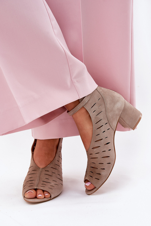 Dámske Semišové Čižmy Na Opätku Maciejka Tmavo Béžové 06893-10