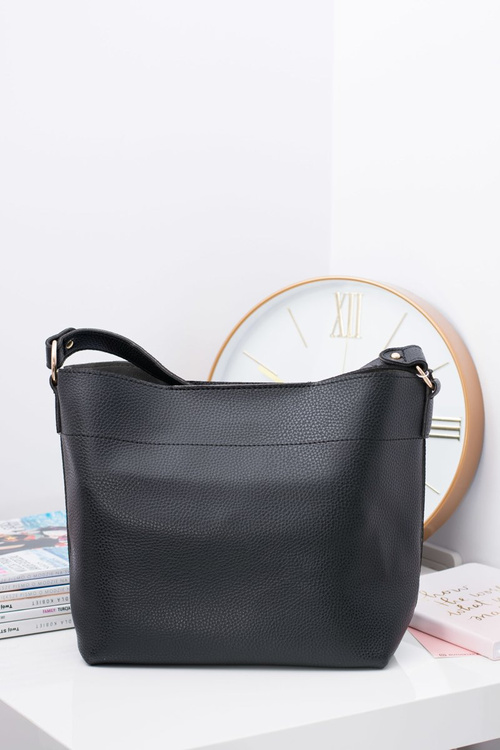 Black Women's A4 Shoulder Bag