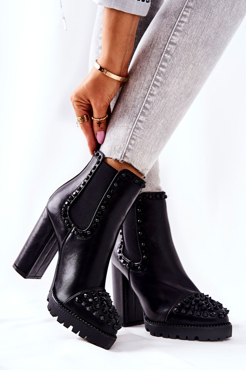 Boty na vysokém podpatku s kamínky Černe Lisana