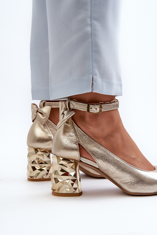 Kožené členkové topánky S Mašličkou Maciejka 05059-25 Zlaté