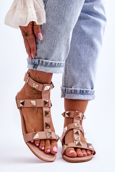 Dámske kožené sandále s veľkými nahými cvočkami mishigan