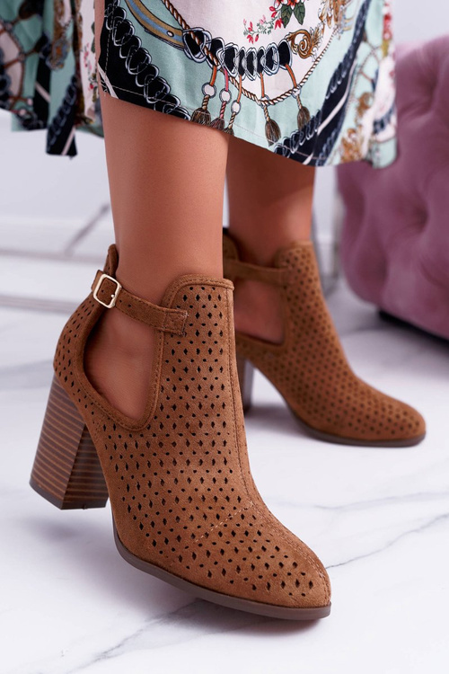 Dámské Kotníkové Boty Na Podpatku Jarní Perforované Camel GoodDay