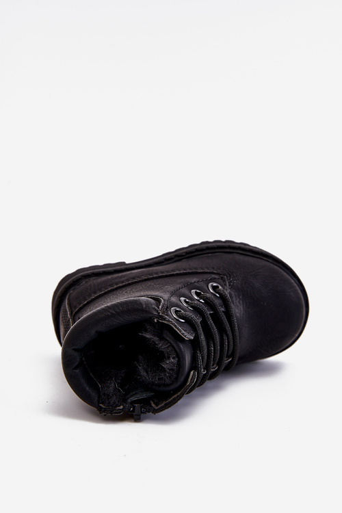 Detské izolované čierne dexter topánky