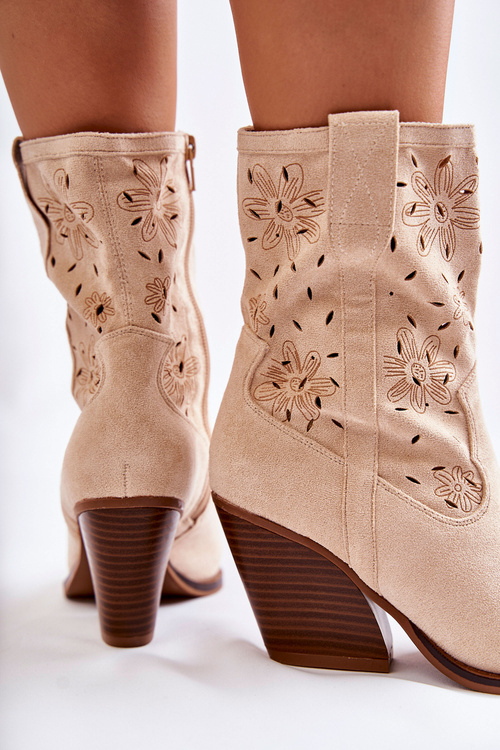 Módne semišové topánky s béžovými kvetmi koralie