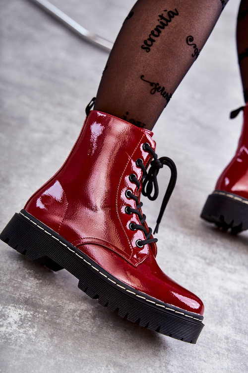 Ženské topánky červené hostiteľ
