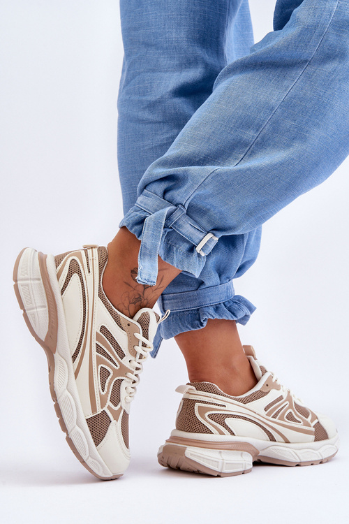 Ženská čipka -up béžová emare